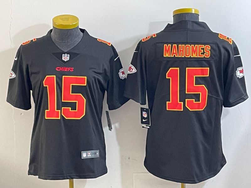 Women Kansas City Chiefs #15 Mahomes Black Gold 2024 Nike Limited NFL Jersey style 1->youth nfl jersey->Youth Jersey
